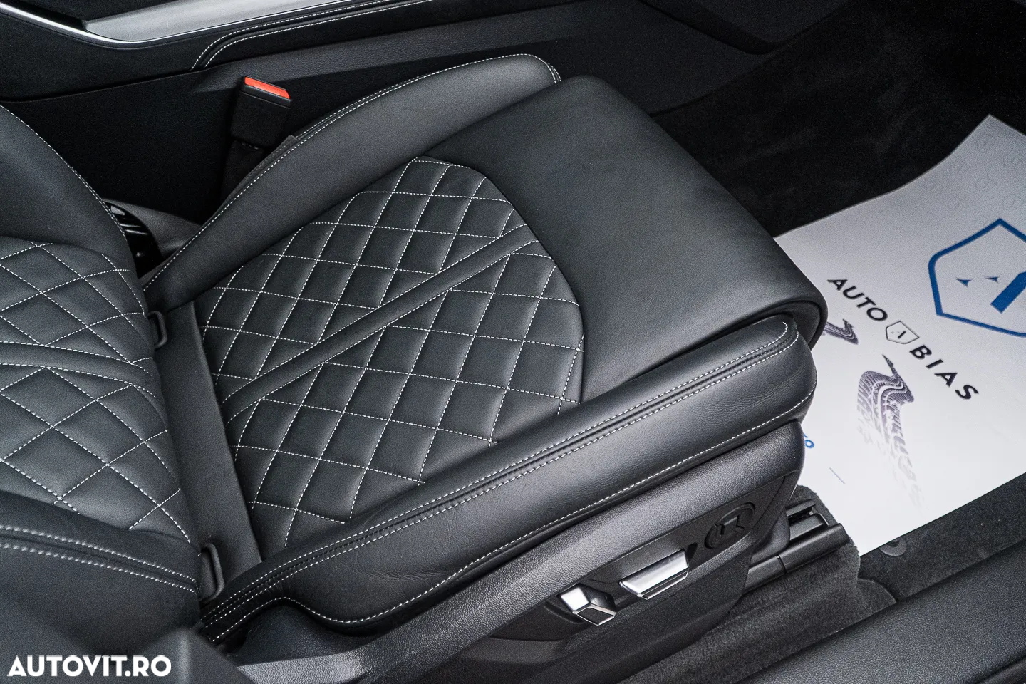 Audi Q7 55 TFSI e quattro Tiptronic PHEV S Line - 39