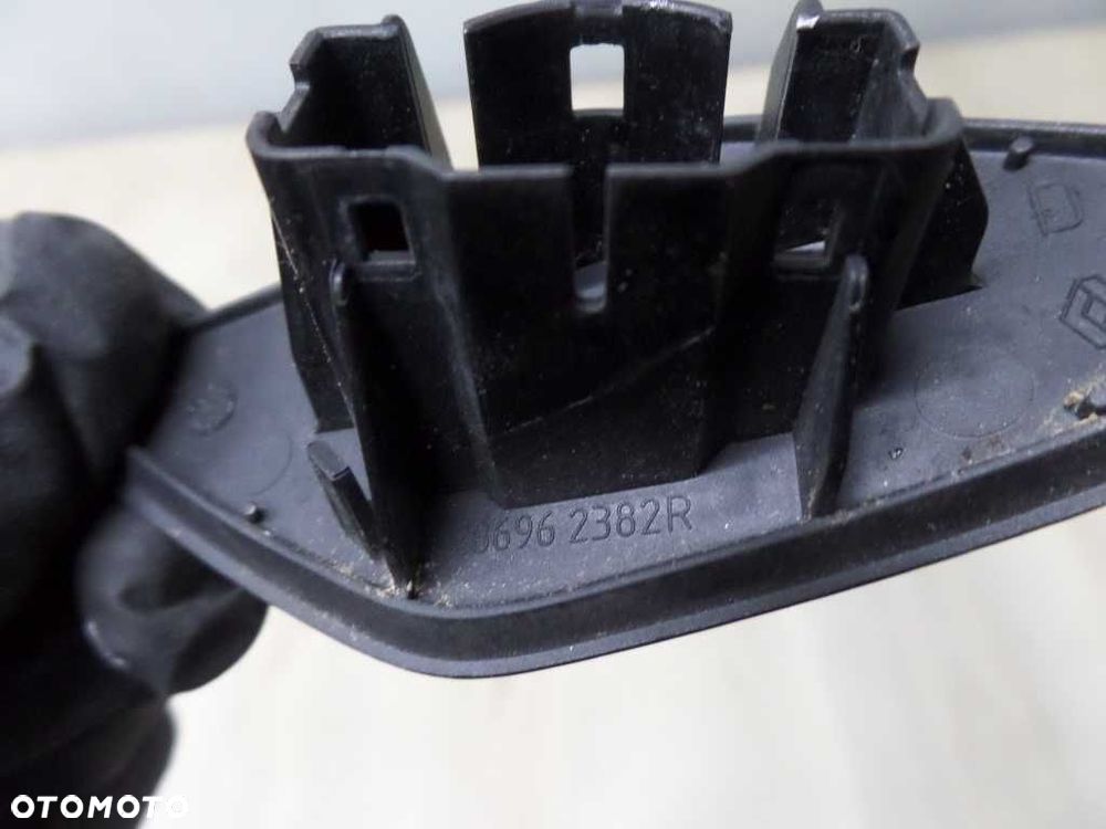 RENAULT MEGANE IV ZASLEPKA SPRYSKIWACZA XENON PRAWA 286962382R - 5