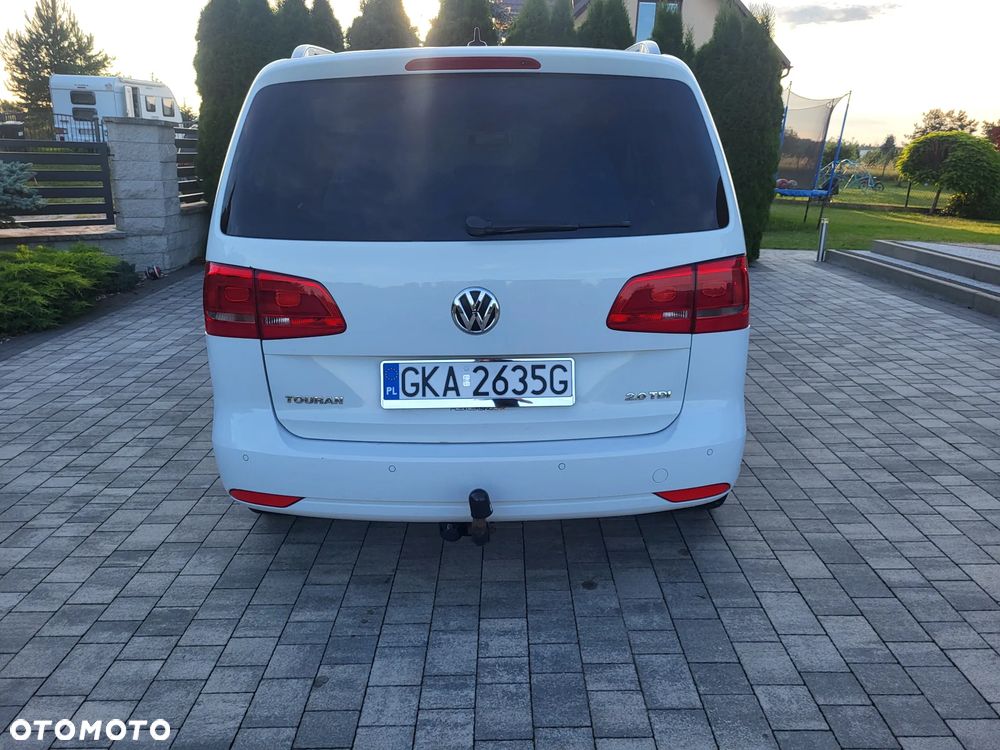 Volkswagen Touran 2.0 TDI Trendline DSG - 6