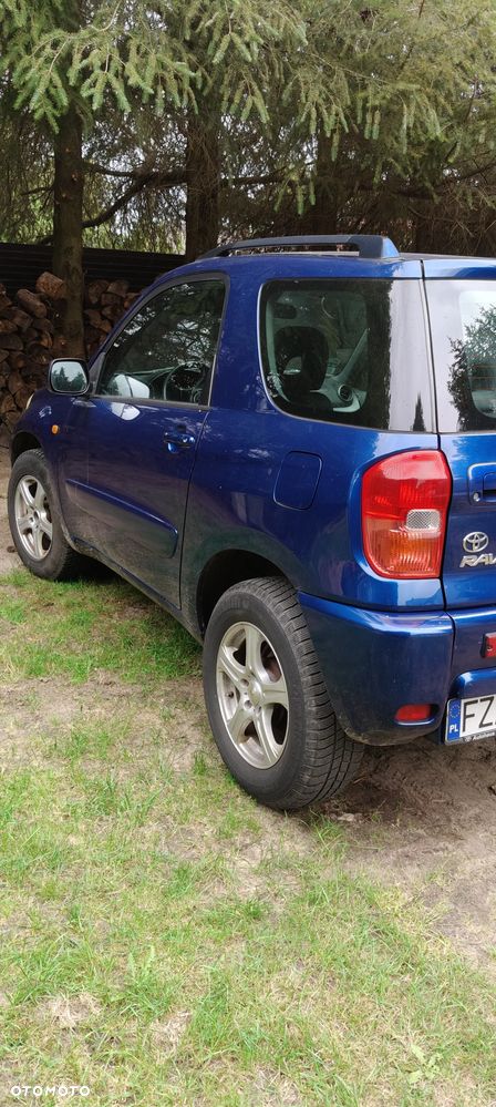 Toyota RAV4 4x2 Edition - 8