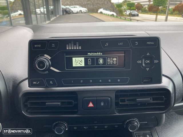 Citroën BERLINGO XL 1.5 HDI IVA DEDUTIVEL - 21