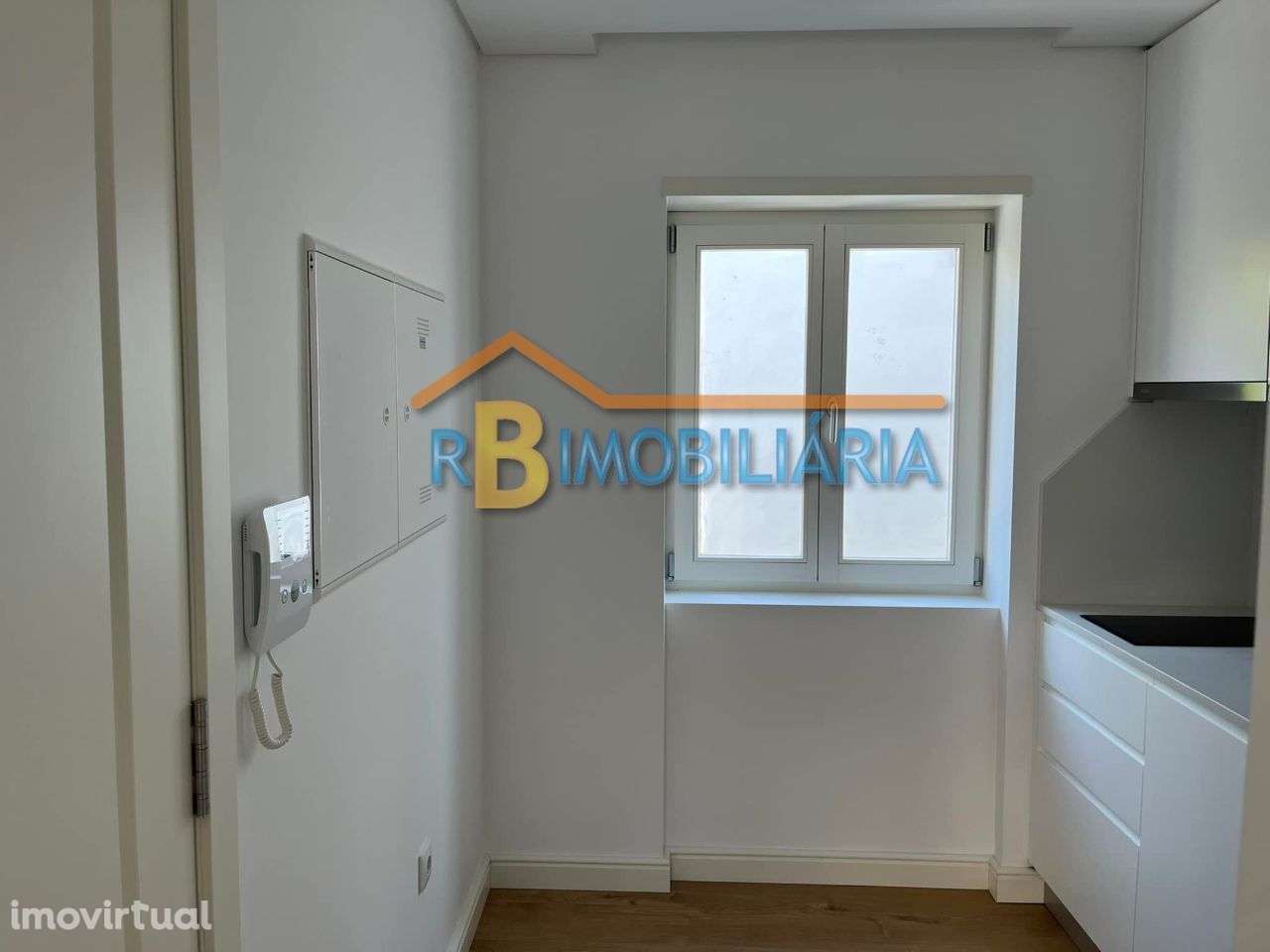 Apartamento T0 como novo em Arouca - Grande imagem: 2/7