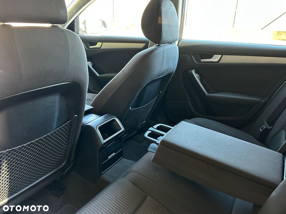 Audi A4 Avant - 16