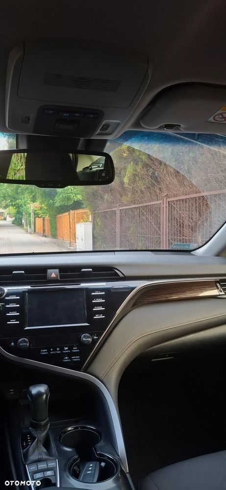 Toyota Camry 2.5 Hybrid Comfort CVT - 15