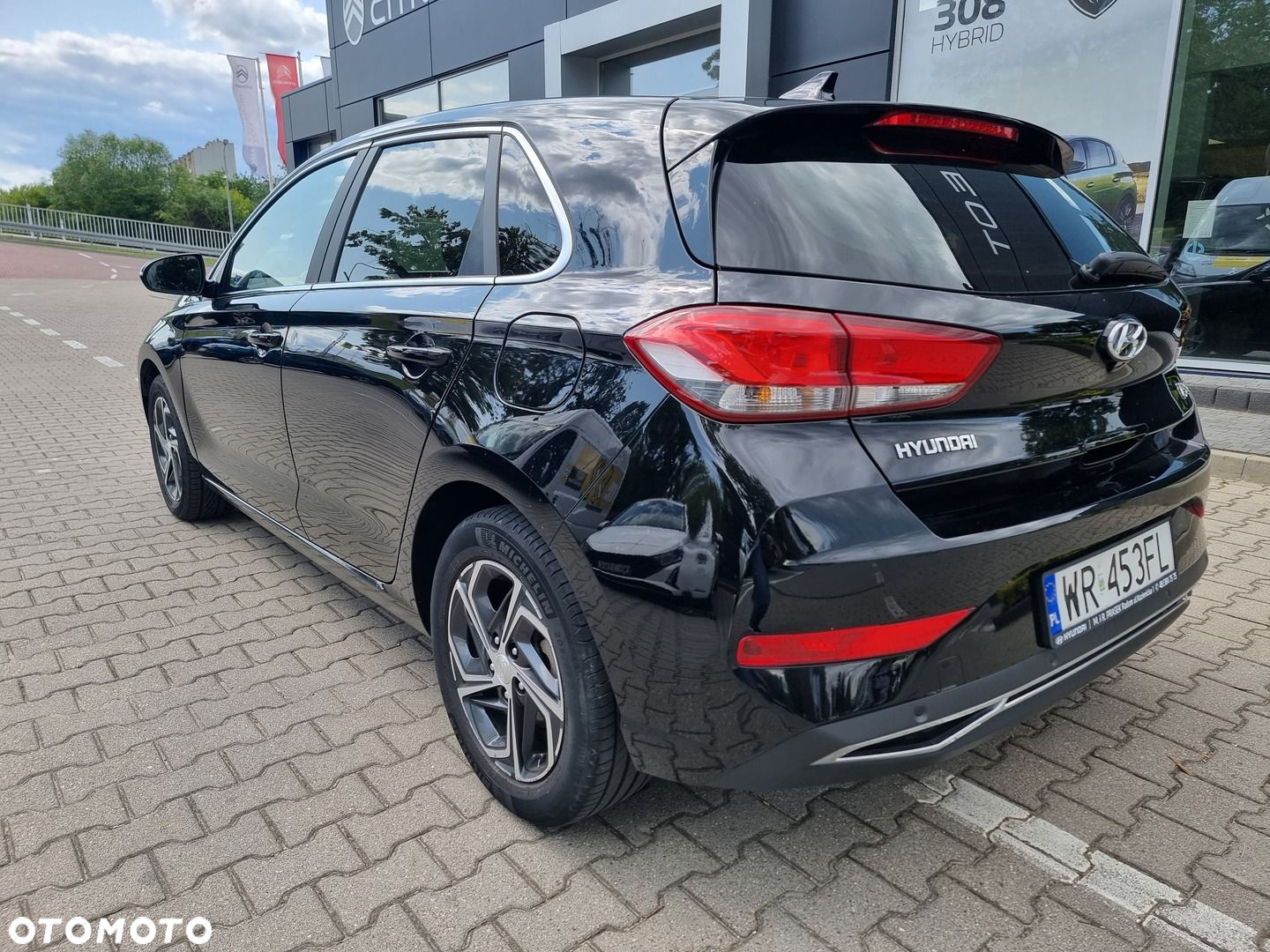 Hyundai i30 1.5 DPI Smart - 10