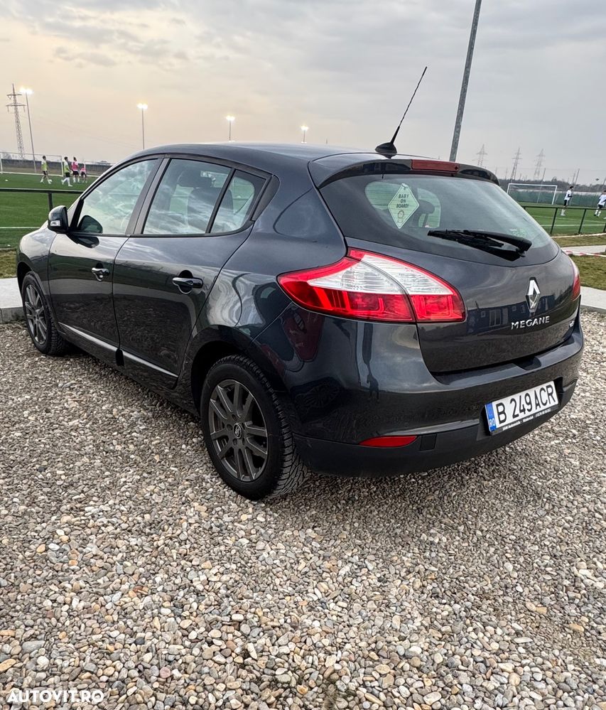 Renault Megane 1.5 dCi Dynamique - 5