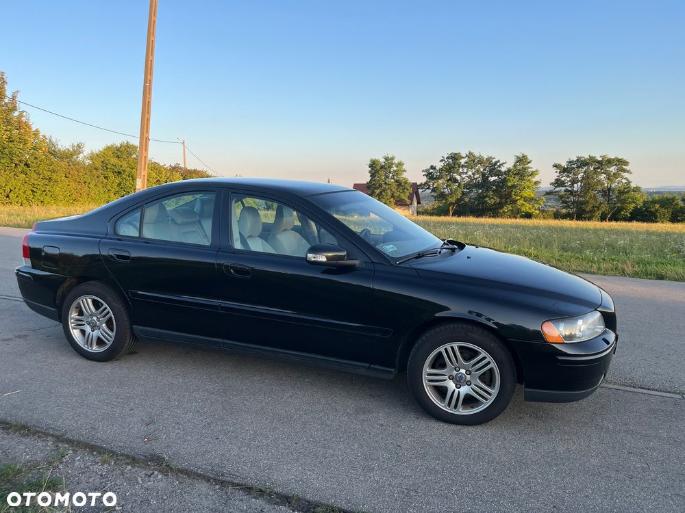 Volvo S60 2.4D Rubin - 8