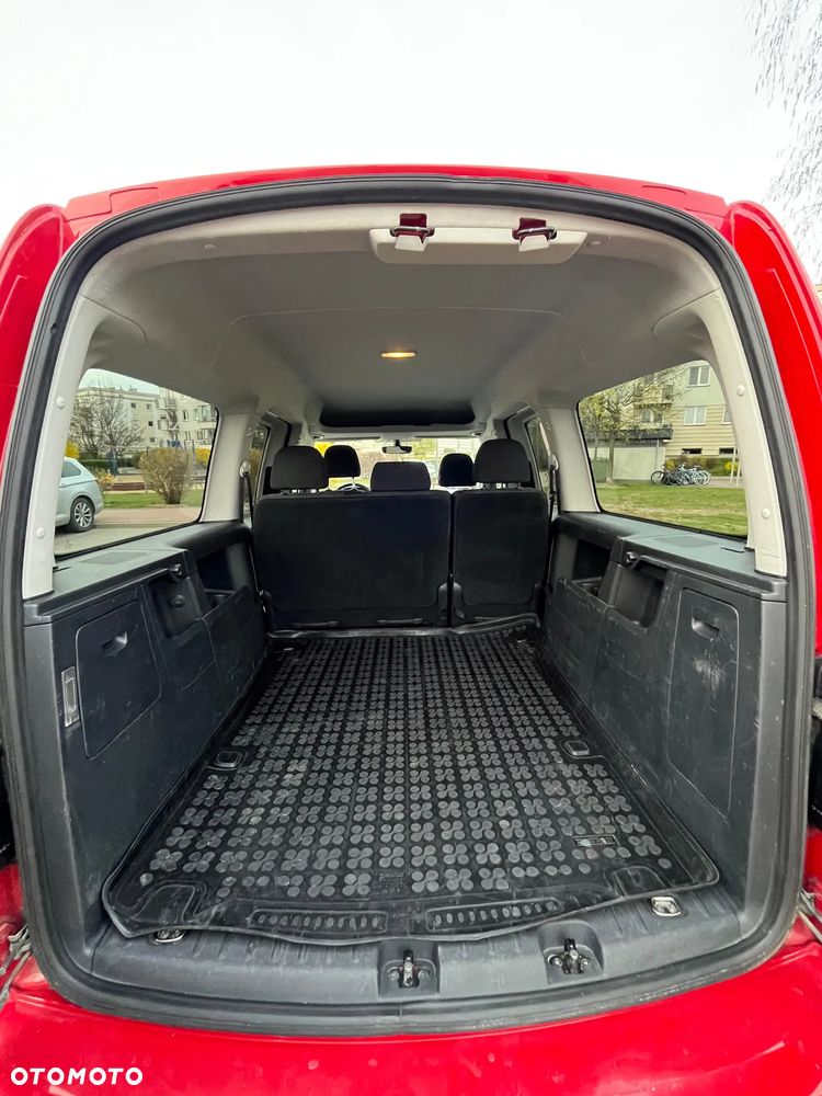 Volkswagen Caddy Maxi 2.0 TDI Comfortline DSG - 11