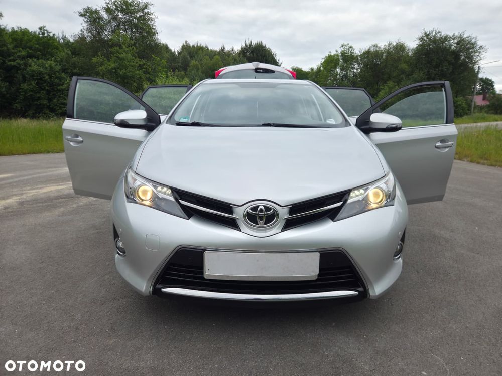 Toyota Auris 1.6 Valvematic Life - 25