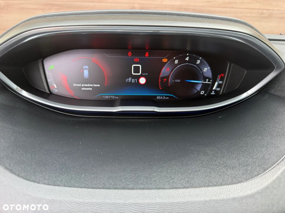 Peugeot 3008 - 15