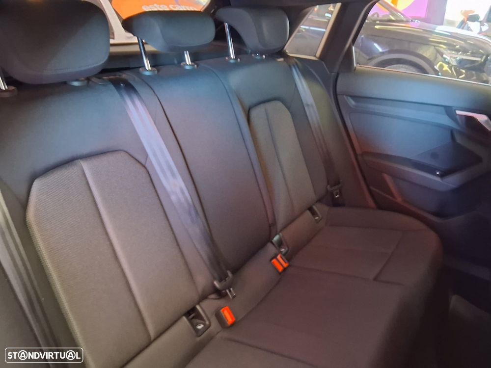 Audi A3 Sportback 30 TDI Advanced S tronic - 12