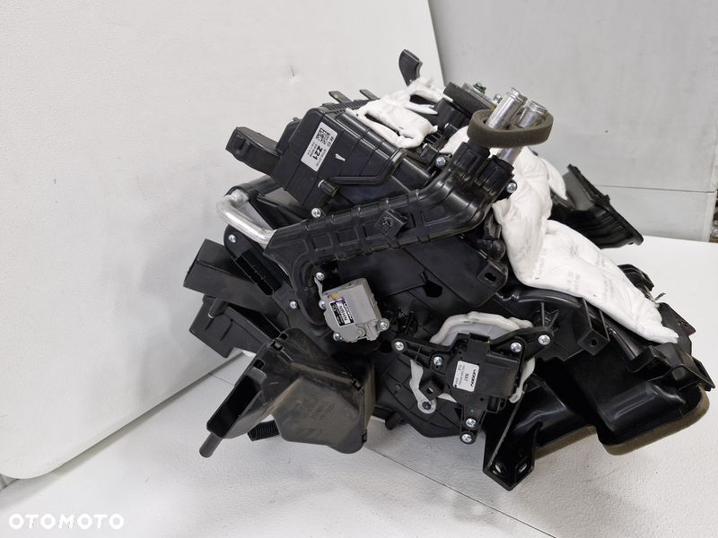 hyundai tucson 3 iii nagrzewnica obudowa silniczki rezystor dmuchawa 97100-d7130 - 4