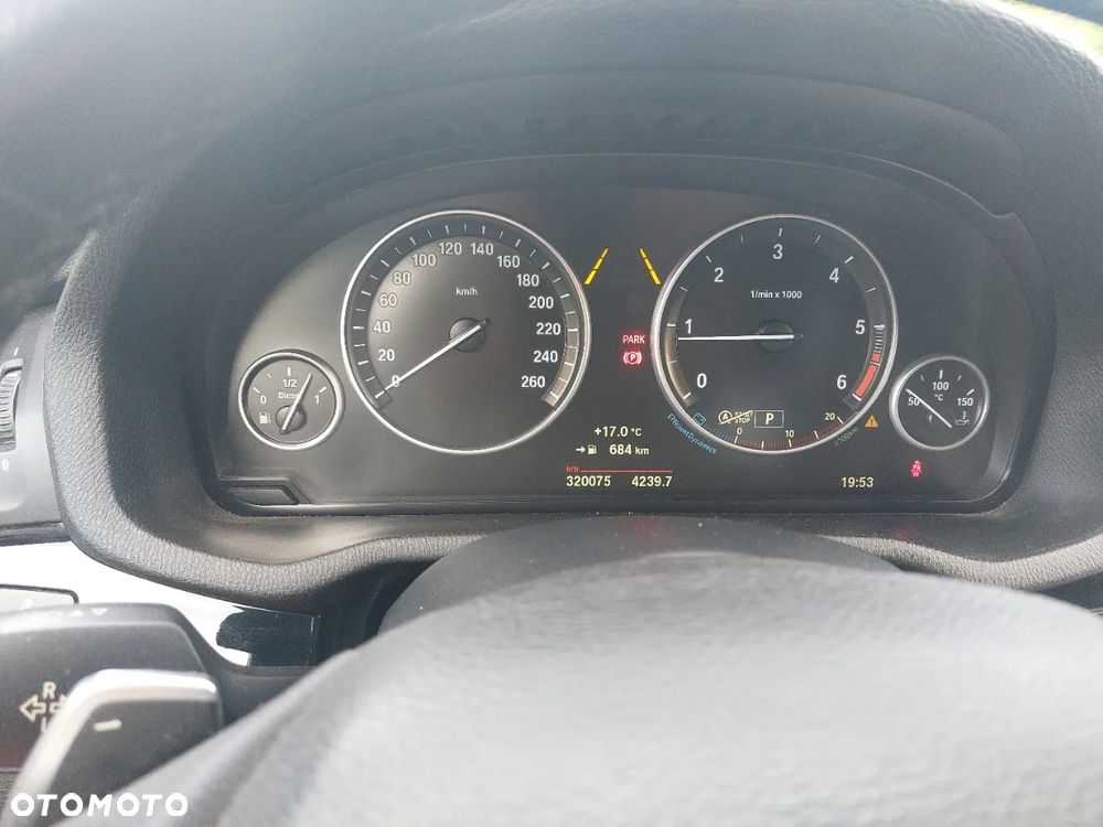 BMW X4 xDrive20d xLine - 12