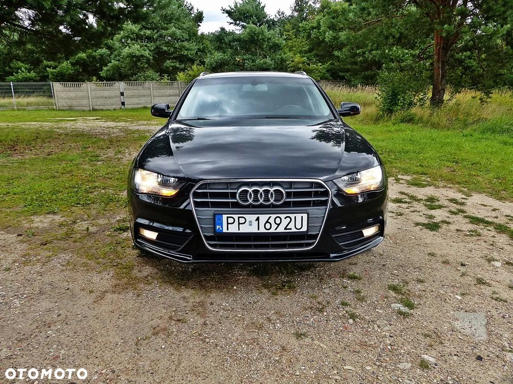 Audi A4 Avant 2.0 TDI DPF clean diesel multitronic S line Sportpaket - 2
