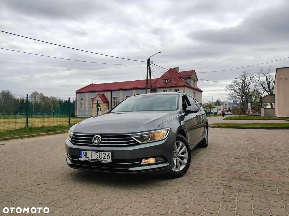 Volkswagen Passat 2.0 TDI (BlueMotion Technology) Comfortline - 1