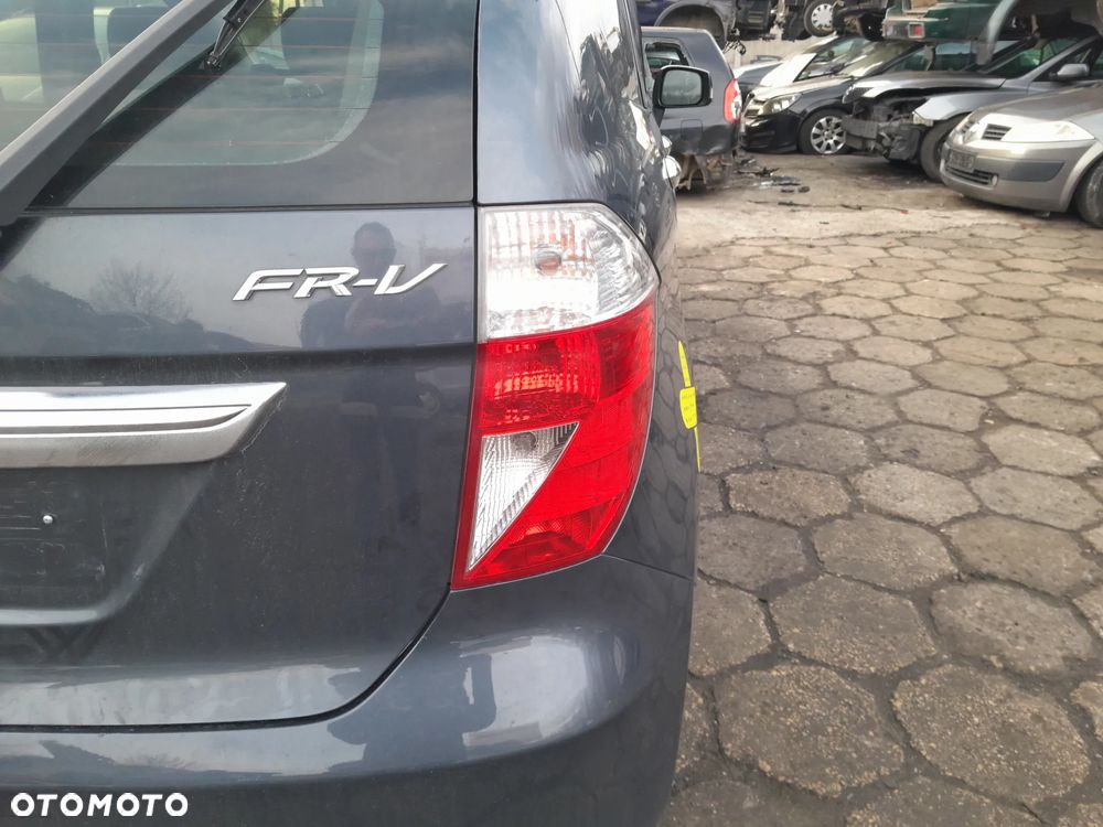 Lampa tylna prawa HONDA FR-V 05-09r. Europa - 1