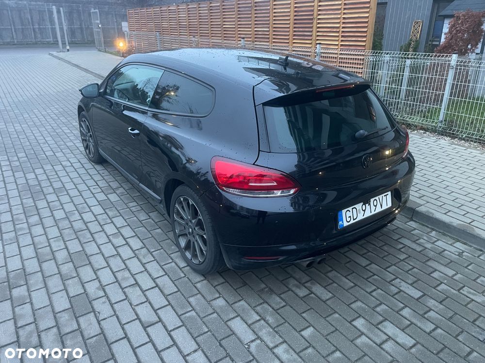 Volkswagen Scirocco 1.4 TSI DSG - 4