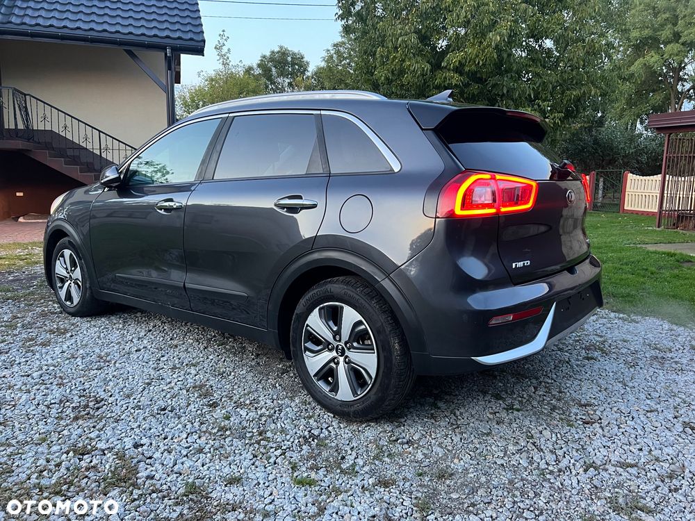 Kia Niro 1.6 GDI PHEV 2WD Spirit - 1