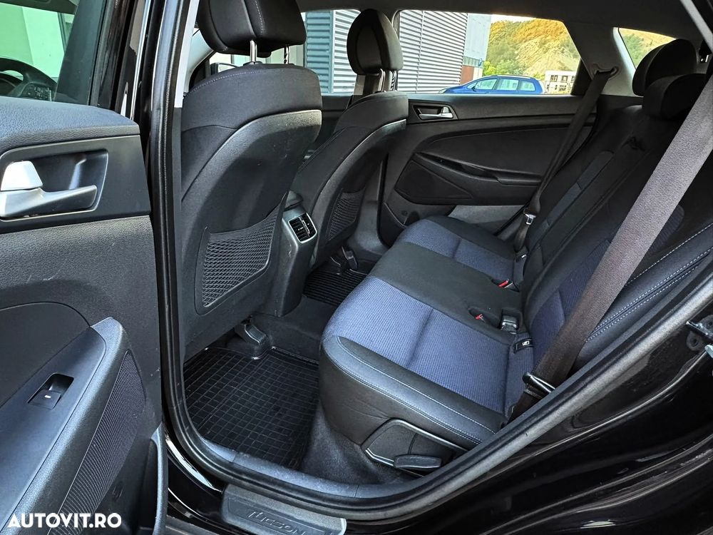 Hyundai Tucson blue 1.7 CRDi 2WD Style - 13