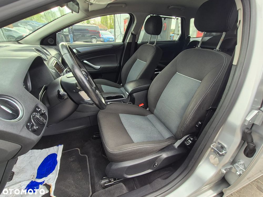 Ford Mondeo 2.0 TDCi Business Edition - 26