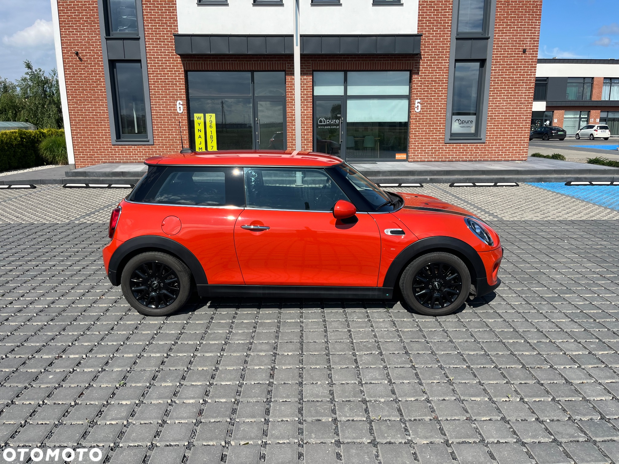 MINI ONE - 5