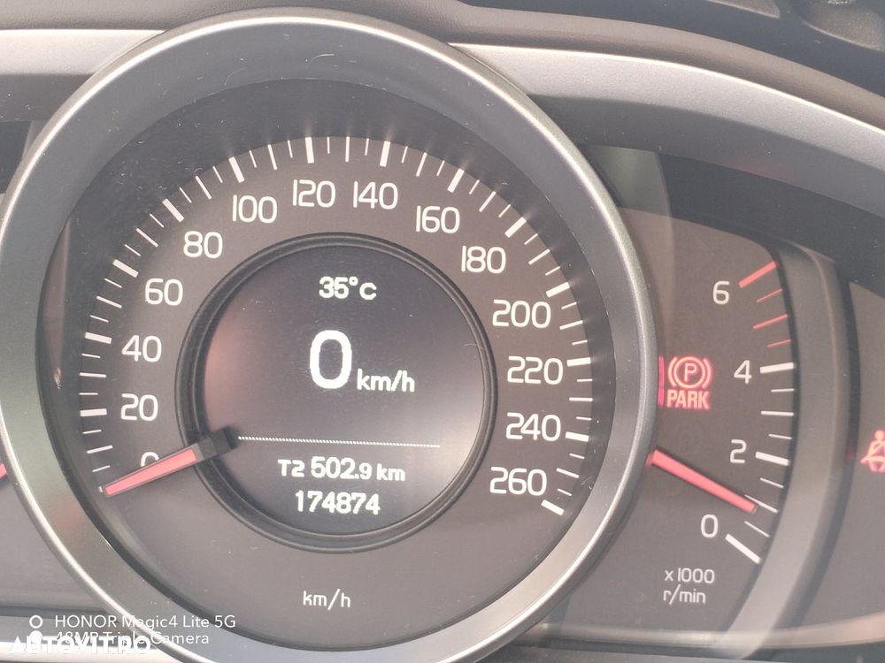 Volvo V40 D2 Basic - 14