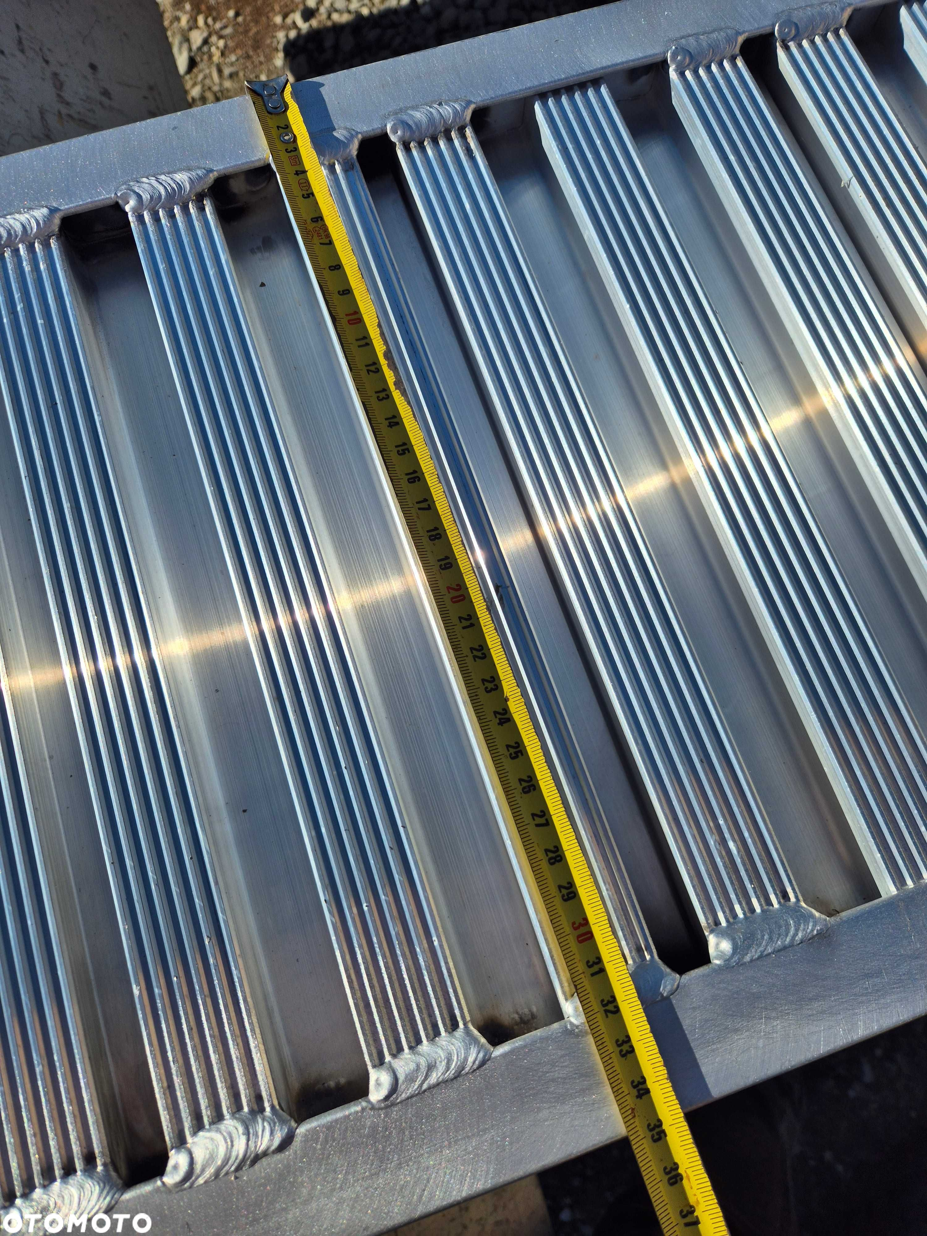 Najazdy aluminiowe specjalistyczne 3,0m do 3700kg, darmowa dostawa - 5