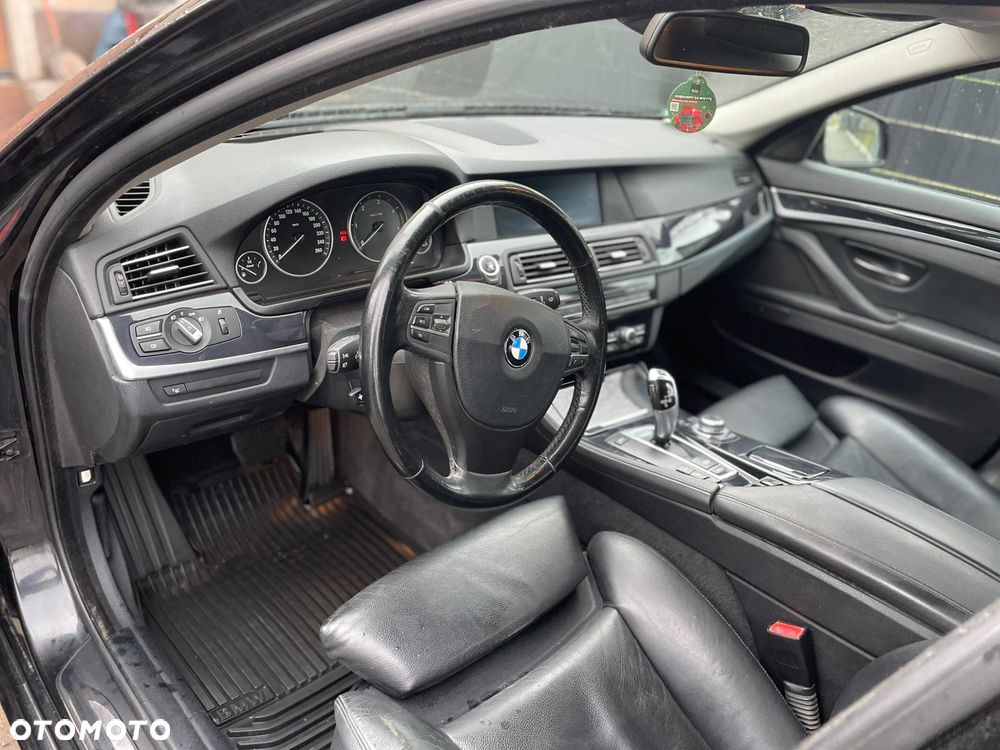 BMW Seria 5 530d - 17