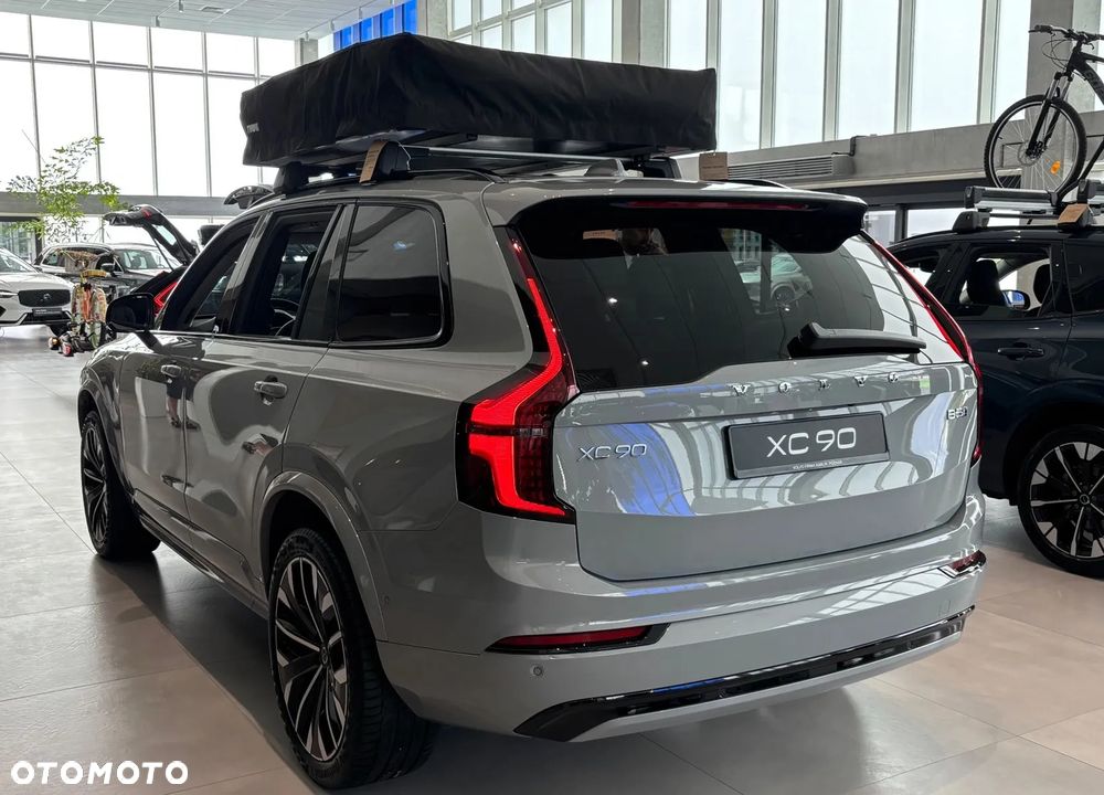 Volvo XC 90 B5 B AWD Ultra Dark 7os - 4