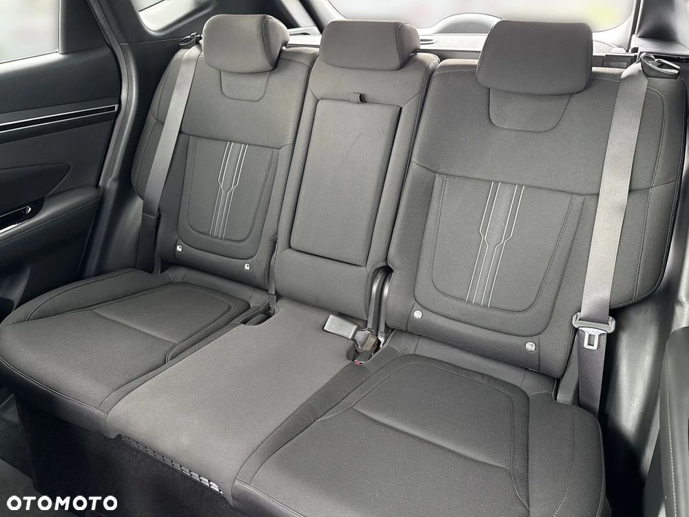 Hyundai Tucson 1.6 T-GDi HEV Smart 2WD - 16