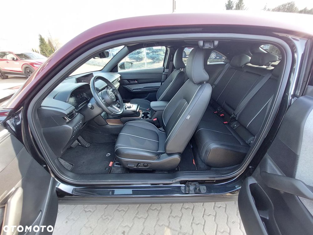 Mazda MX-30 - 9