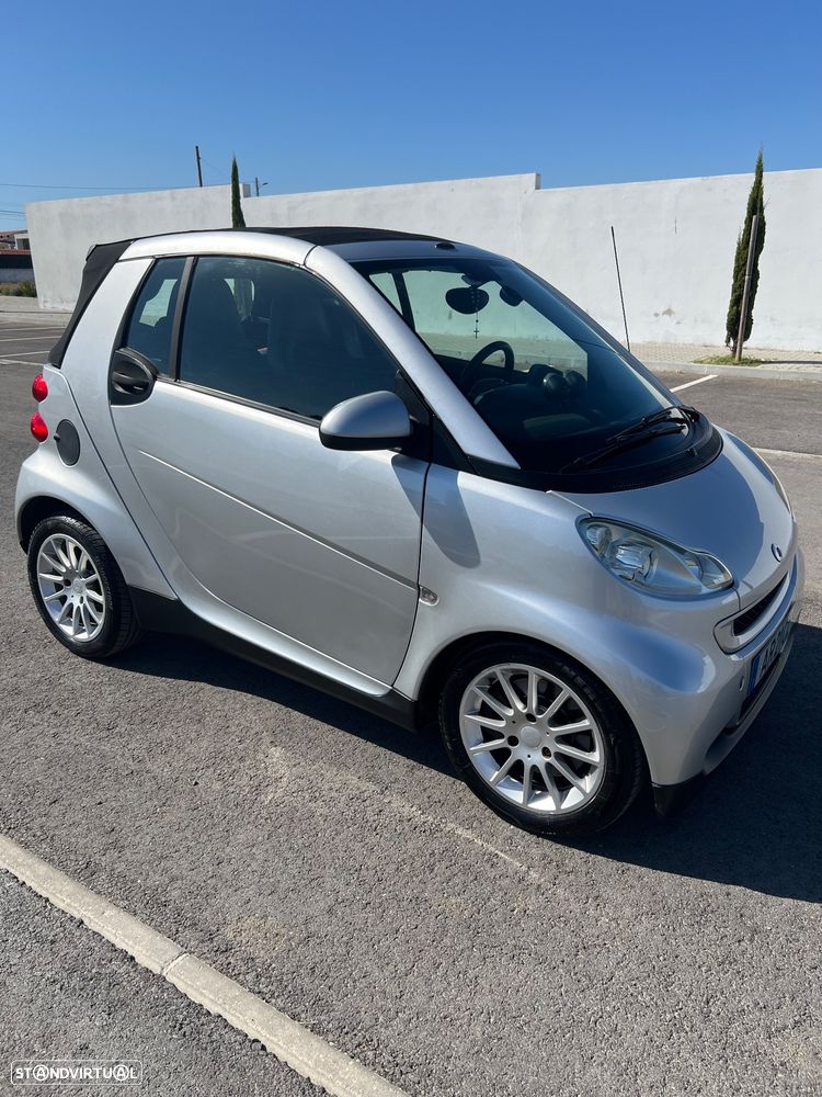 Smart Fortwo Cabrio - 1