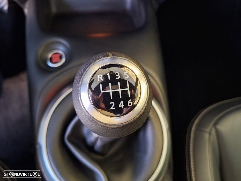 Nissan Juke 1.0 DIG-T Tekna - 31