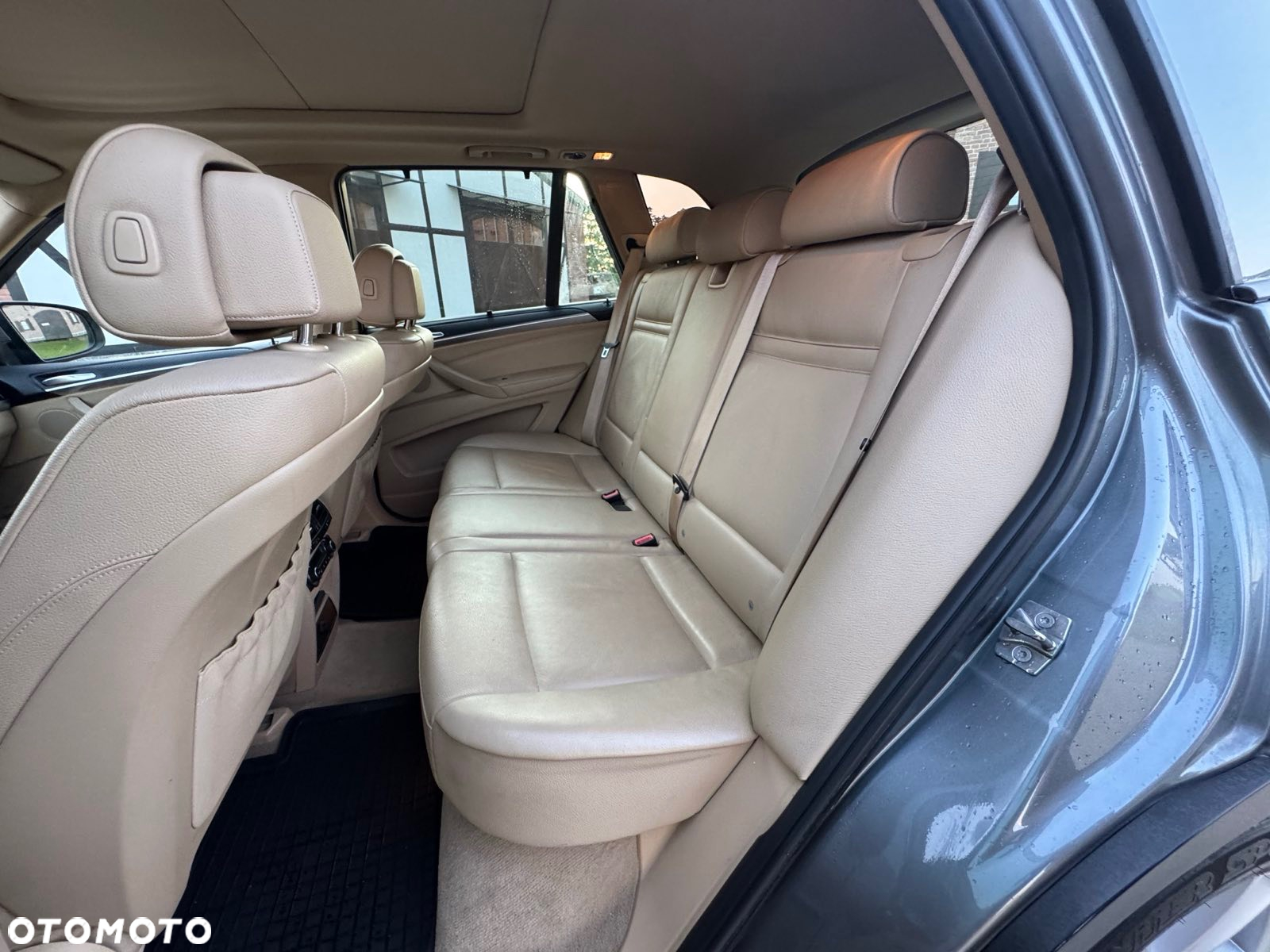BMW X5 4.8i xDrive - 31