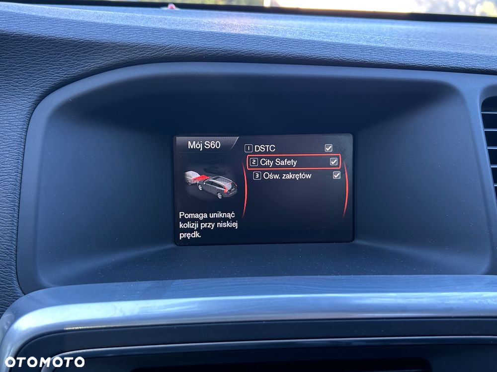 Volvo S60 D3 Summum - 18