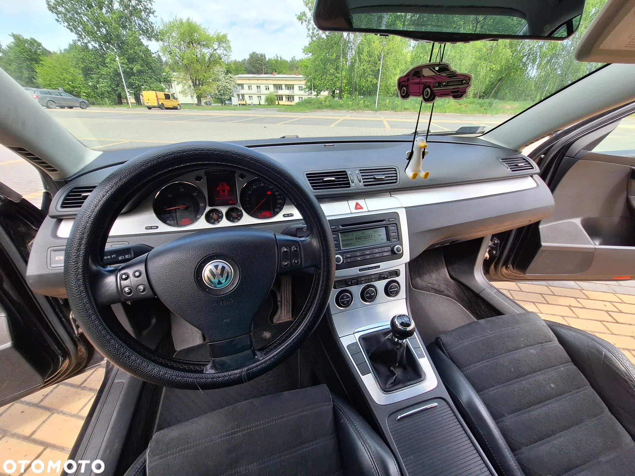 Volkswagen Passat 2.0 TDI Comfortline - 13