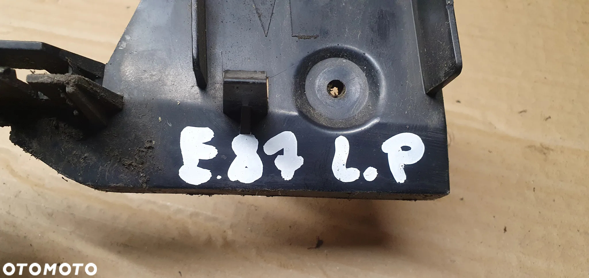 Ślizg mocowanie listwy progowej lewy przód BMW I E87 7184355 - 6