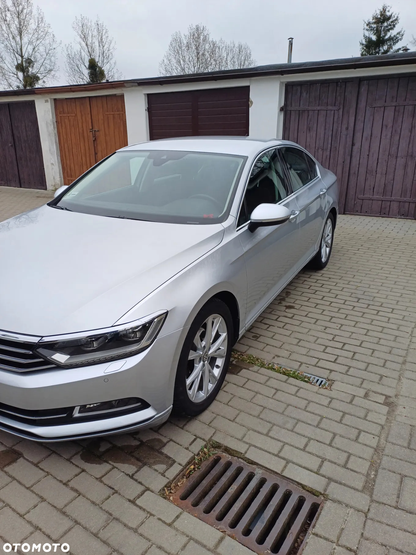 Volkswagen Passat 1.8 TSI BMT Highline - 2