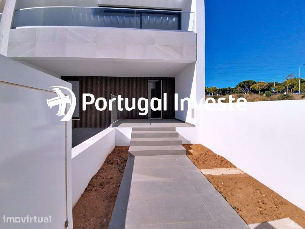 Fantástica Moradia T3 com piscina - Quinta da Amizade- Setúbal - Grande imagem: 5/56