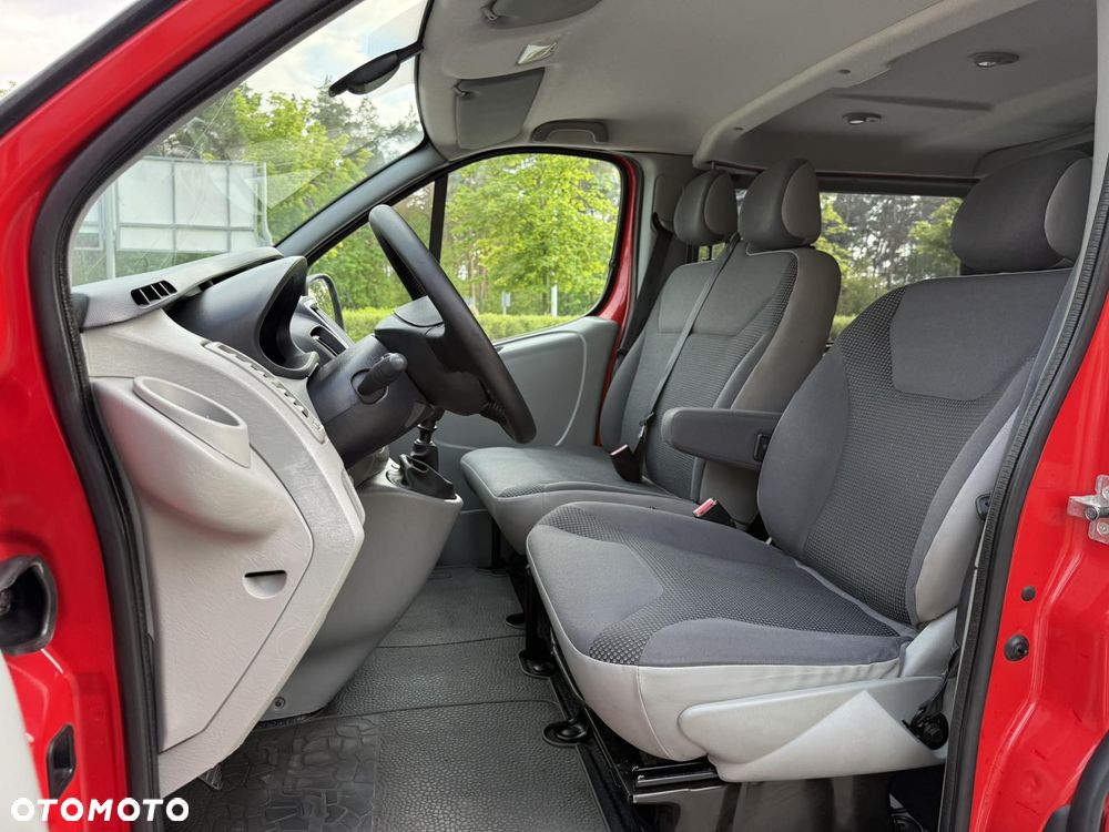 Opel Vivaro - 21