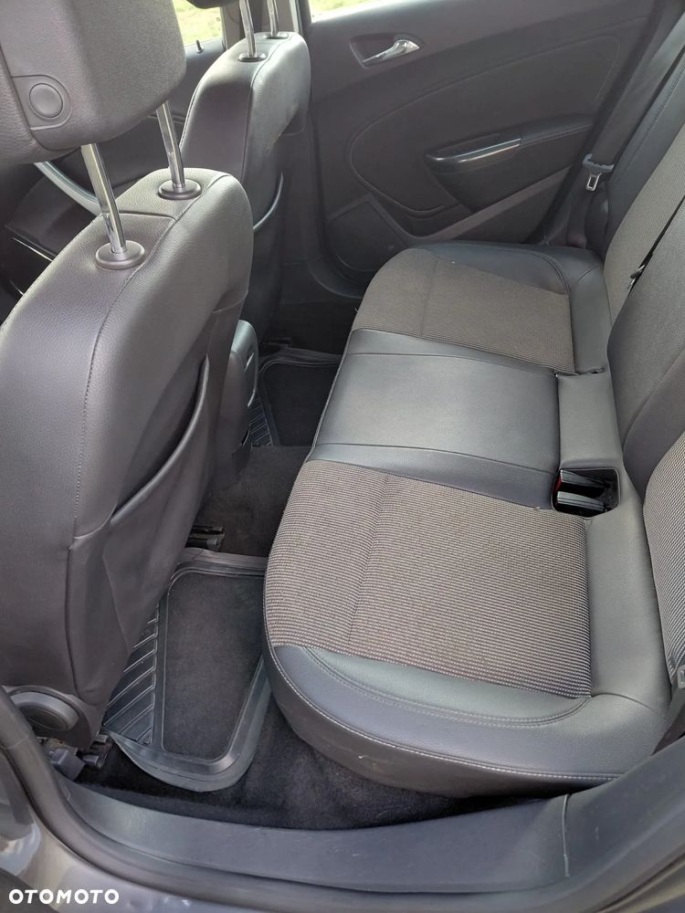 Opel Astra 1.4 T Cosmo - 6