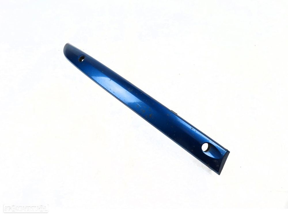 Friso parachoques Direito/Frente Usado / Original BMW 1 (E87) 51227136638/712450... - 1