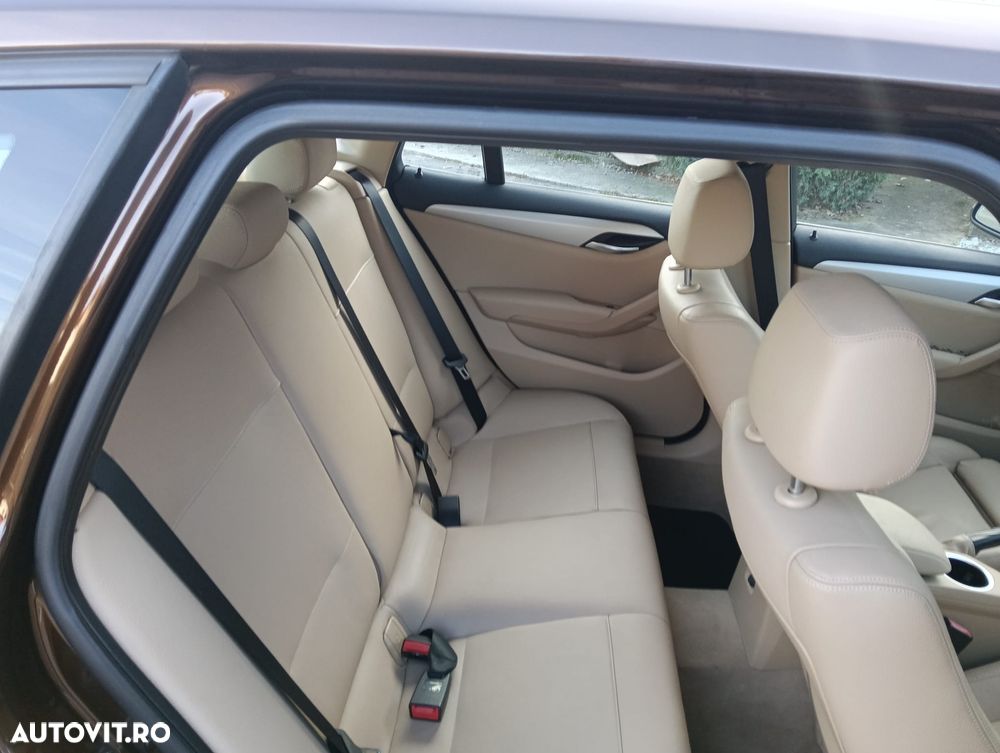 BMW X1 xDrive20d Aut. Sport Line - 13