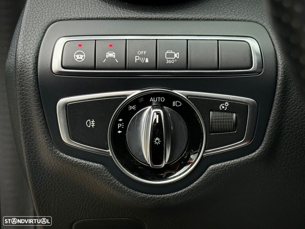 Mercedes-Benz C 300 - 13