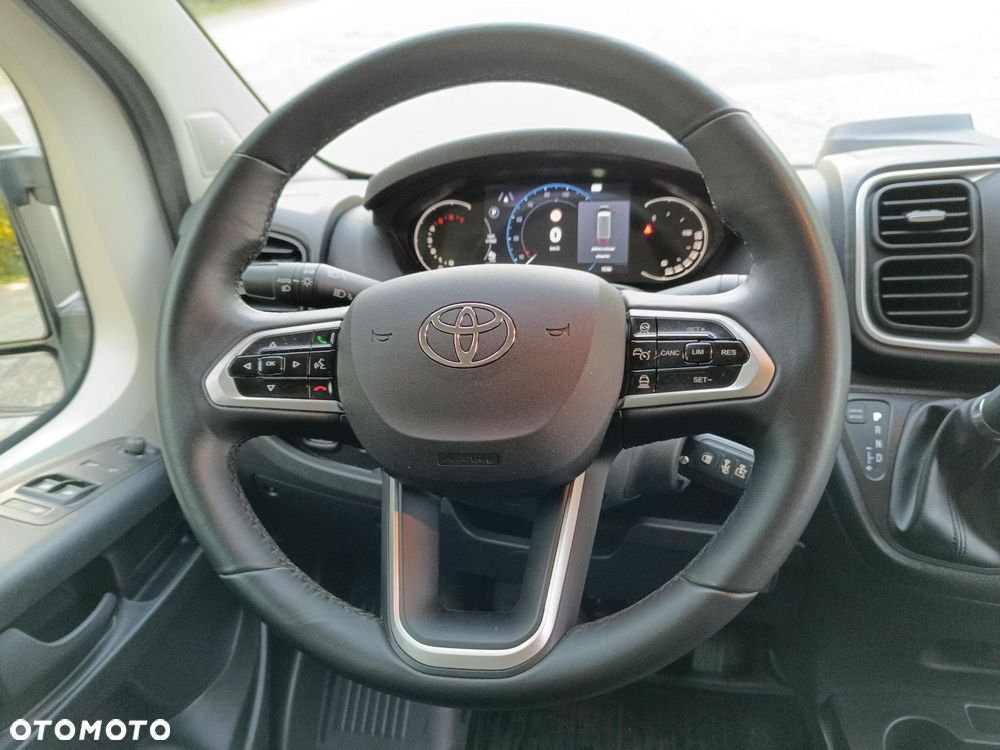 Toyota PROACE MAX - 12