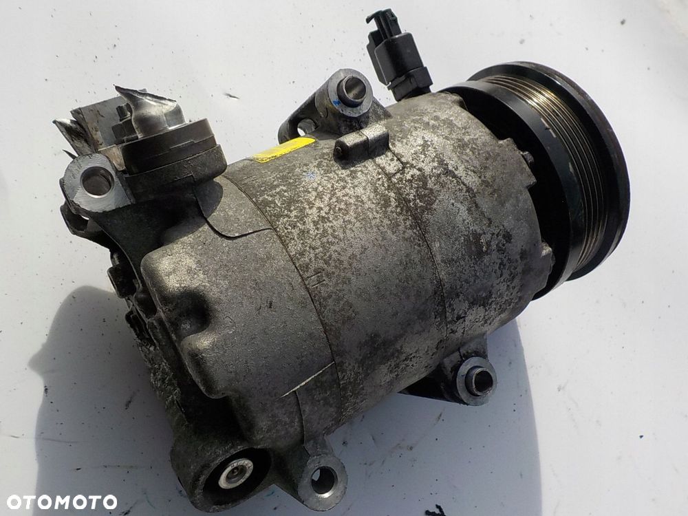 VOLKSWAGEN PASSAT B7 2.0 TDI SPRĘŻARKA POMPA KLIMATYZACJI 5K0820803A - 4