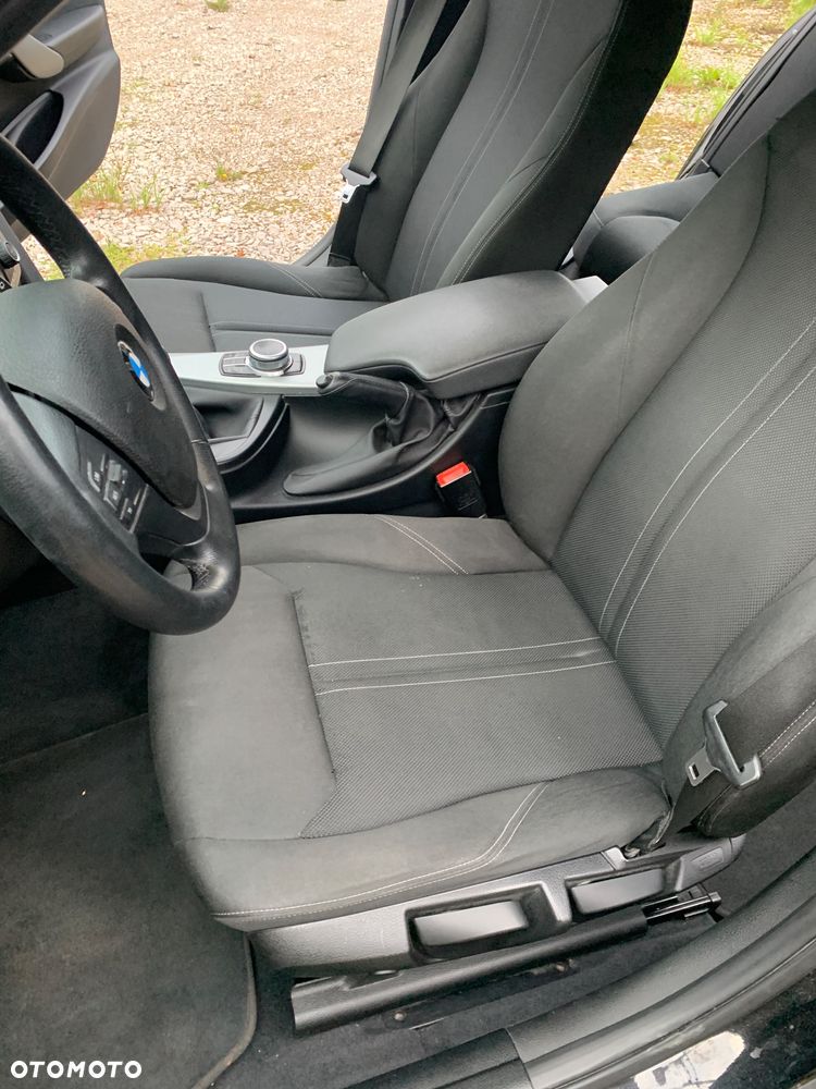 BMW Seria 3 318d Sport Line Shadow - 19