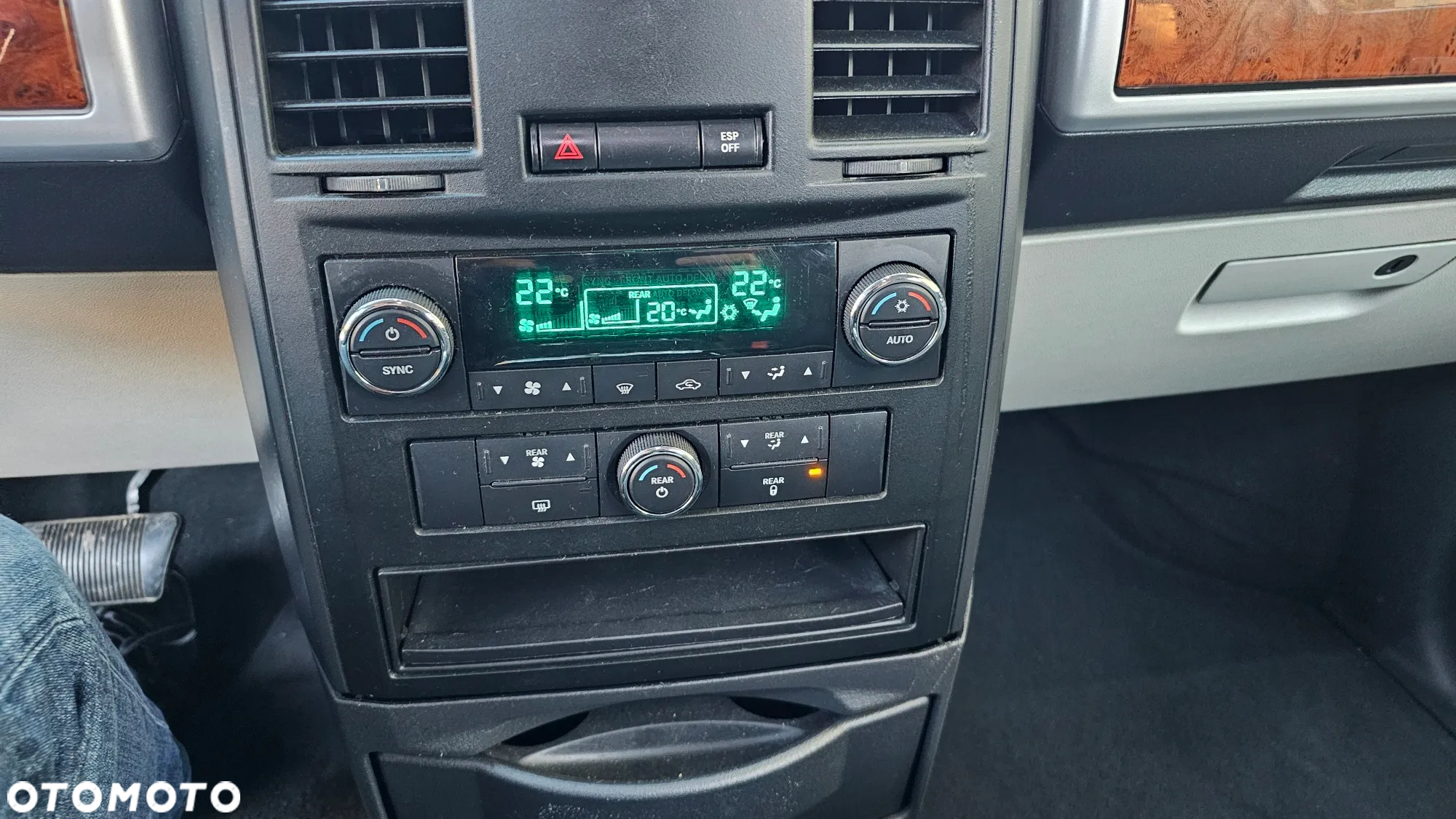 Chrysler Grand Voyager 2.8 CRD Touring - 36