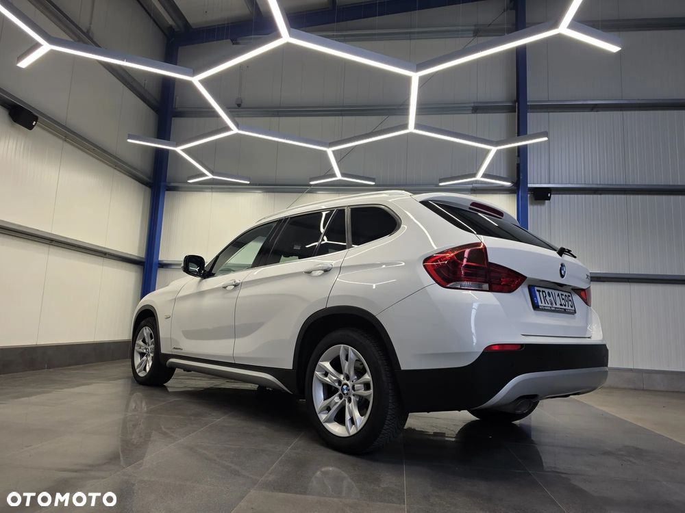 BMW X1 xDrive20d - 12