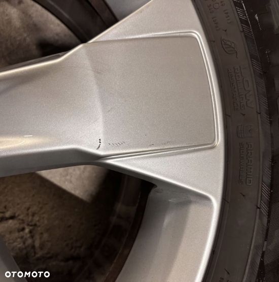 Koła felgi Volvo XC 40 5x108 opony zimowe Nokian 4x 235/55R18 - 7